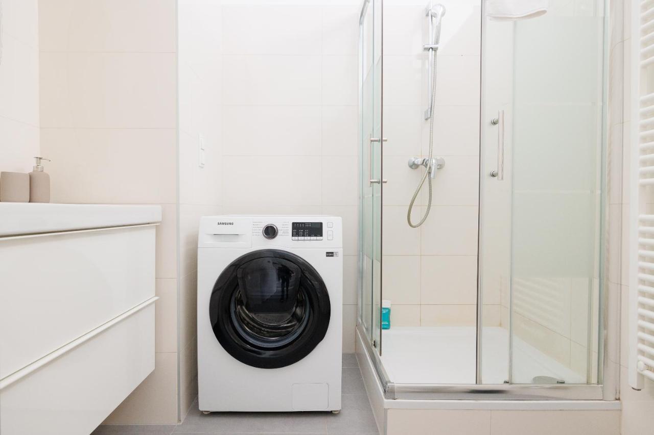 Central City Apartment - 2 Bedroom With Netflix Vienna Luaran gambar